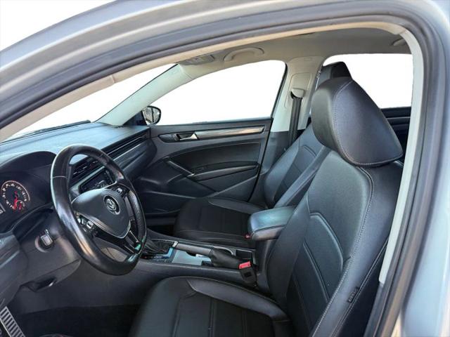 2020 Volkswagen Passat 2.0T R-Line