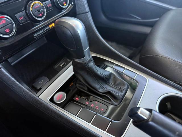 2020 Volkswagen Passat 2.0T R-Line