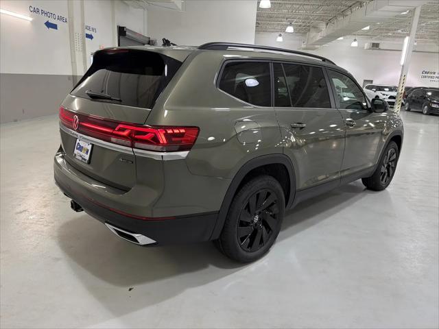 2026 Volkswagen Atlas SE with Technology