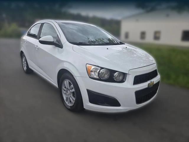 2016 Chevrolet Sonic LS Auto