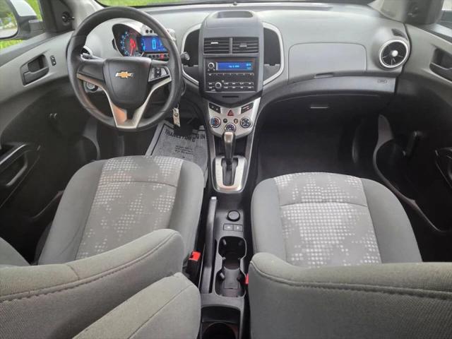 2016 Chevrolet Sonic LS Auto