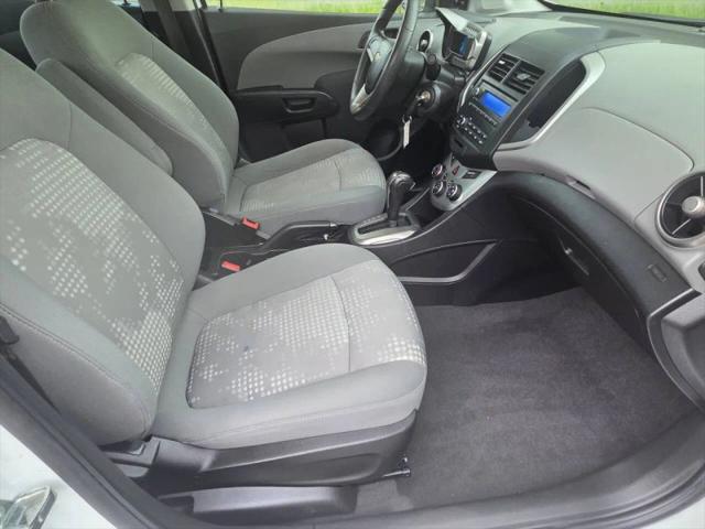 2016 Chevrolet Sonic LS Auto