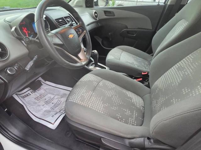 2016 Chevrolet Sonic LS Auto