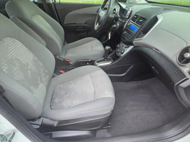 2016 Chevrolet Sonic LS Auto