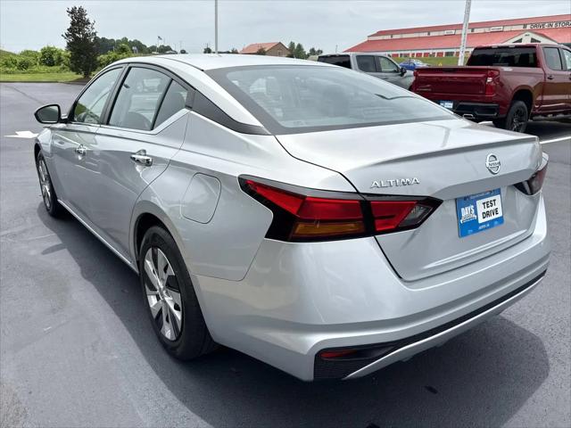 2022 Nissan Altima S FWD