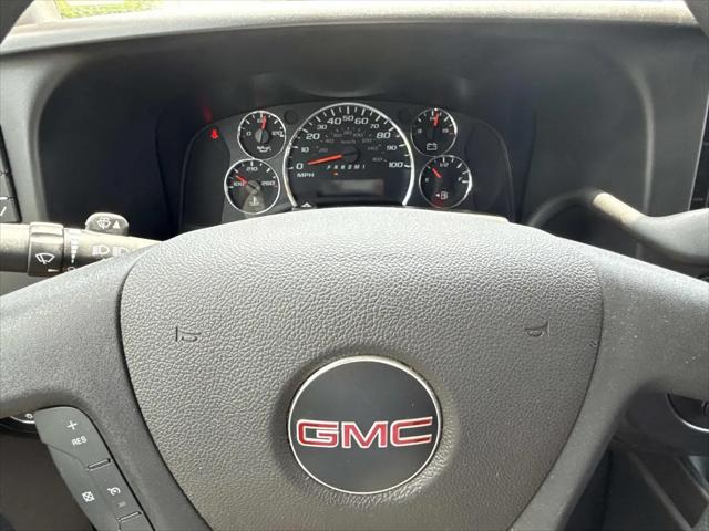 2024 GMC Savana Cargo RWD 2500 Regular Wheelbase Work Van