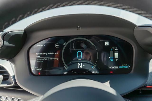2023 McLaren Artura Performance