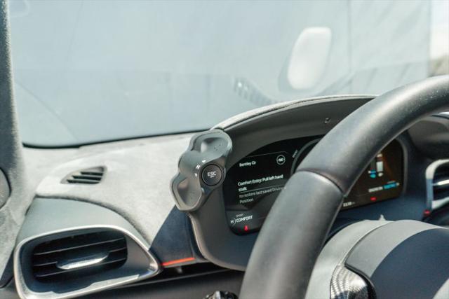 2023 McLaren Artura Performance