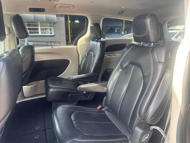 2020 Chrysler Voyager LXI