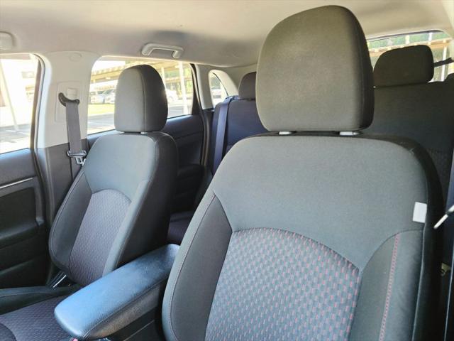 2019 Mitsubishi Outlander Sport 2.0 LE
