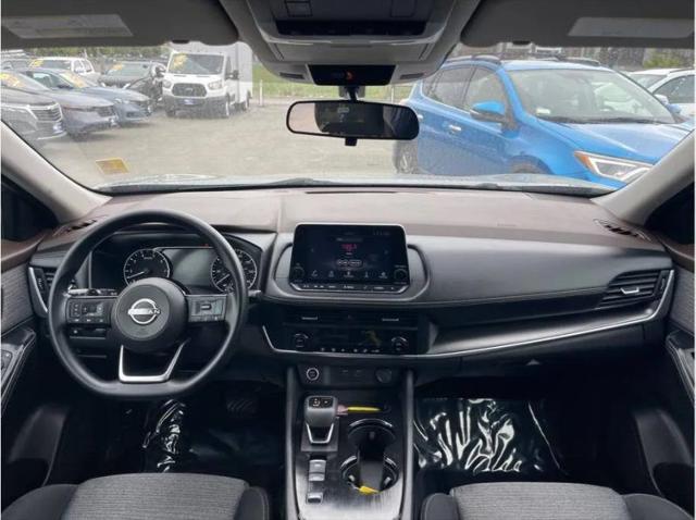 2023 Nissan Rogue SV FWD