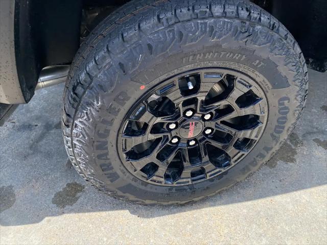 2026 GMC Canyon Elevation, 4WD
