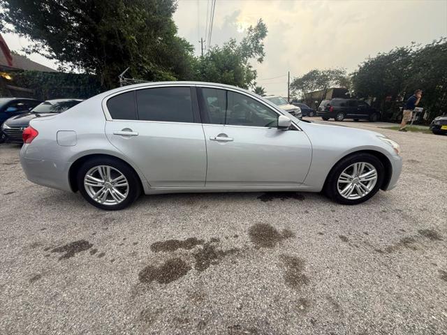 2013 INFINITI G37 Journey