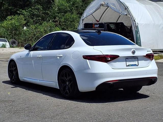 2022 Alfa Romeo Giulia Ti RWD