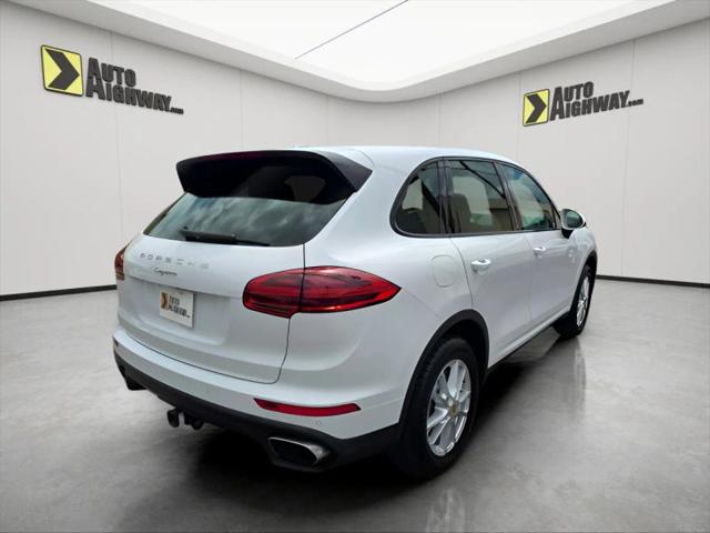 2016 Porsche Cayenne Base