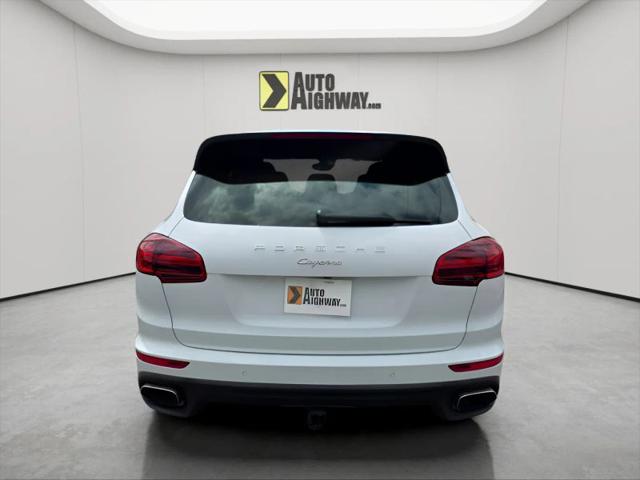 2016 Porsche Cayenne Base