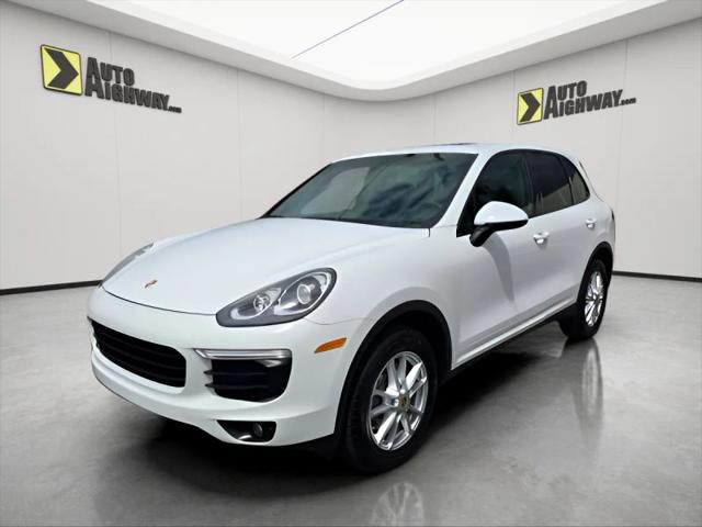 2016 Porsche Cayenne Base