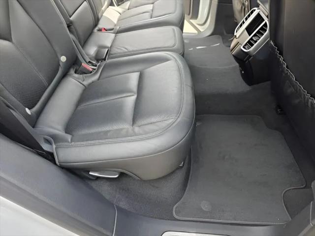2016 Porsche Cayenne Base