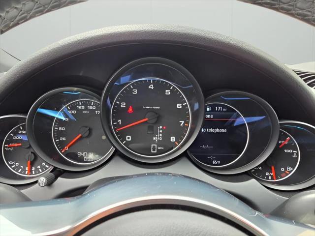 2016 Porsche Cayenne Base