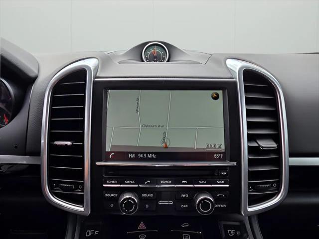 2016 Porsche Cayenne Base