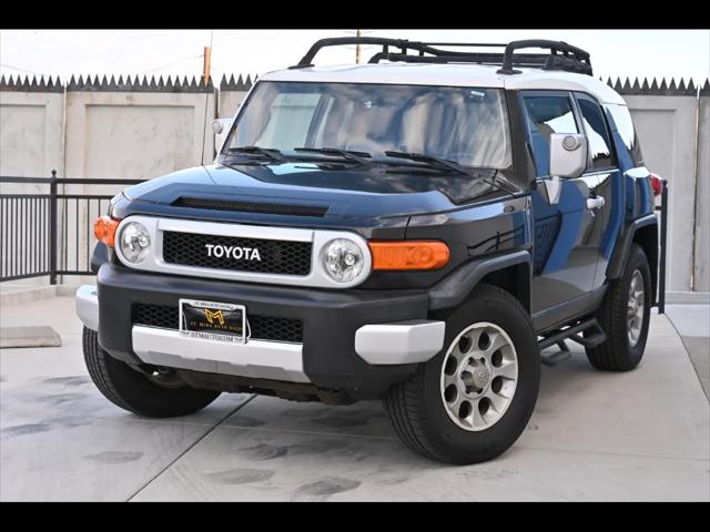 2011 Toyota FJ Cruiser Base for sale in Montclair, CA