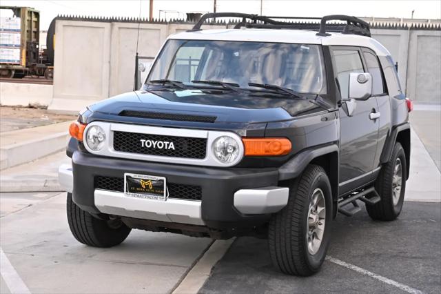 2011 Toyota FJ Cruiser Base