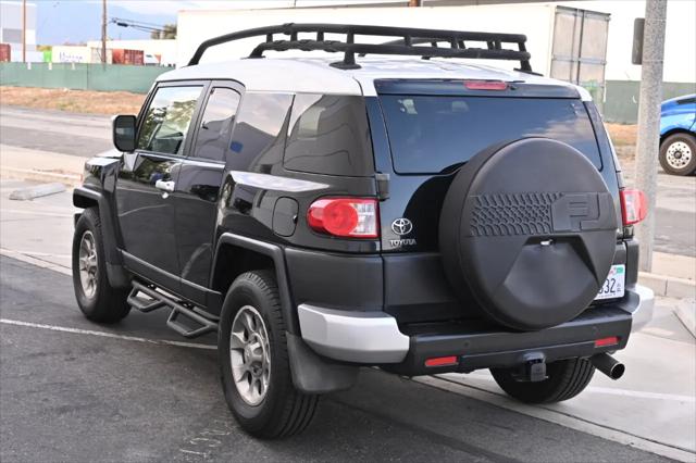 2011 Toyota FJ Cruiser Base