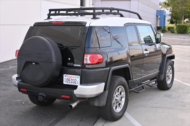 2011 Toyota FJ Cruiser Base