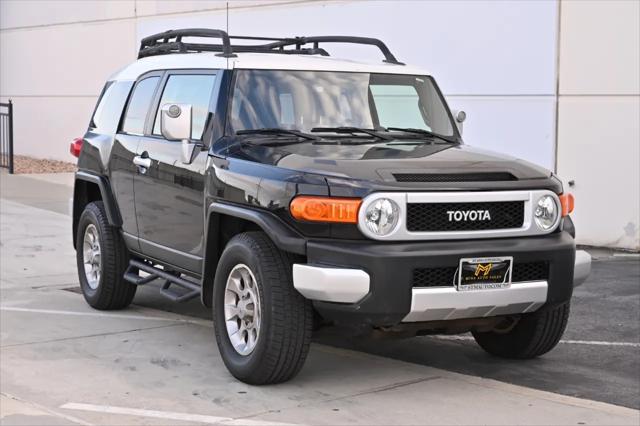 2011 Toyota FJ Cruiser Base