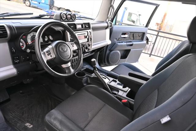 2011 Toyota FJ Cruiser Base