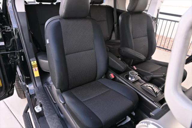 2011 Toyota FJ Cruiser Base