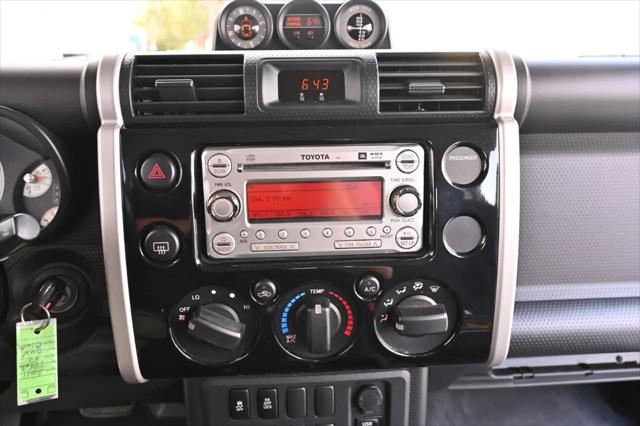 2011 Toyota FJ Cruiser Base