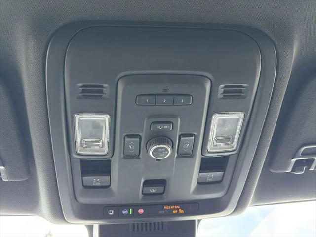 2024 GMC Yukon 4WD AT4