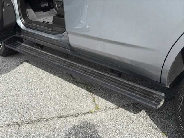 2024 GMC Yukon 4WD AT4