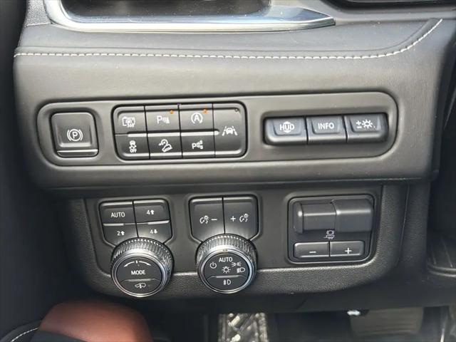 2023 GMC Yukon 4WD Denali Ultimate