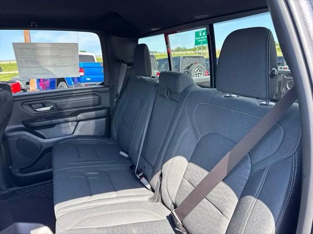 2026 Ram 1500 Warlock Crew Cab 4x4 5'7" Box