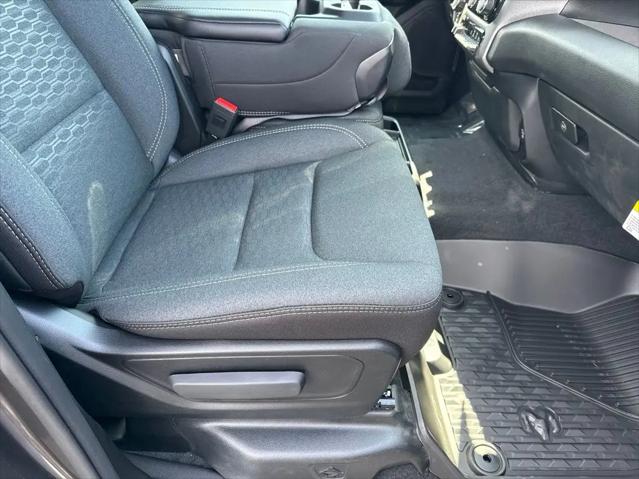 2026 Ram 1500 Warlock Crew Cab 4x4 5'7" Box