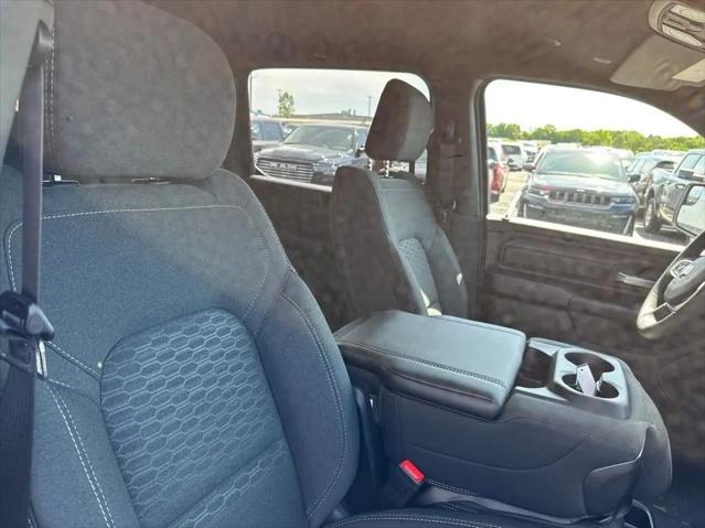 2026 Ram 1500 Warlock Crew Cab 4x4 5'7" Box