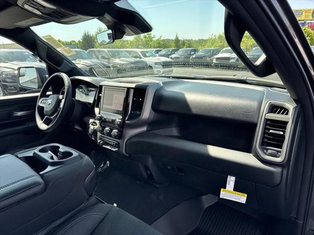 2026 Ram 1500 Warlock Crew Cab 4x4 5'7" Box