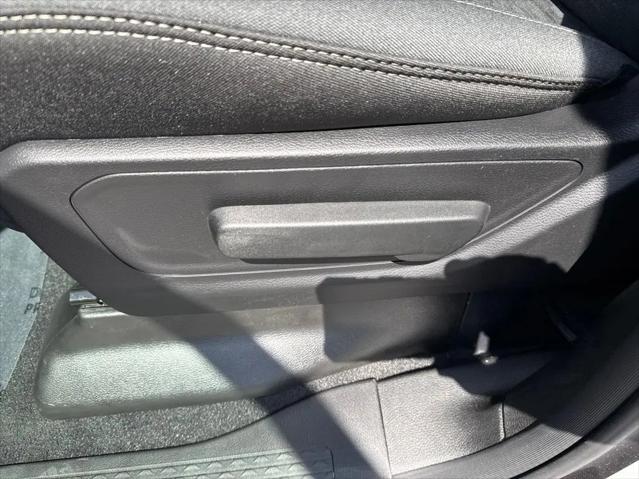 2026 Ram 1500 Warlock Crew Cab 4x4 5'7" Box