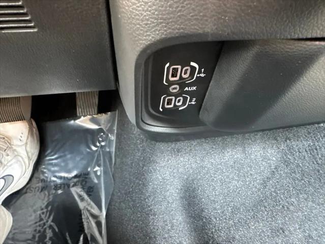 2026 Ram 1500 Warlock Crew Cab 4x4 5'7" Box