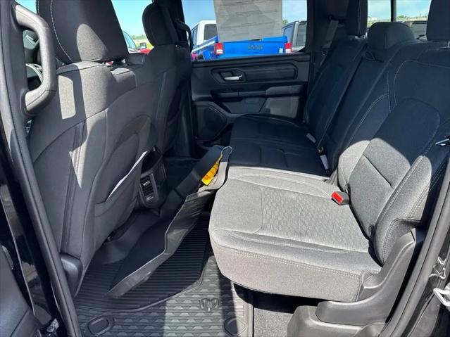 2026 Ram 1500 Warlock Crew Cab 4x4 5'7" Box