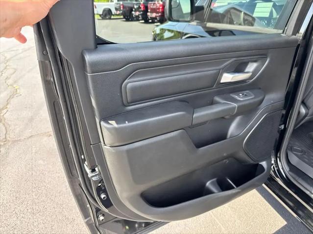 2026 Ram 1500 Warlock Crew Cab 4x4 5'7" Box