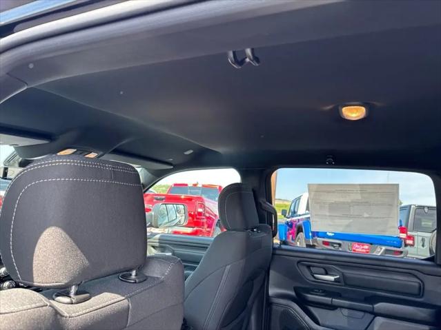 2026 Ram 1500 Warlock Crew Cab 4x4 5'7" Box