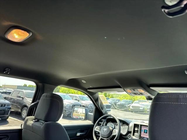 2026 Ram 1500 Warlock Crew Cab 4x4 5'7" Box