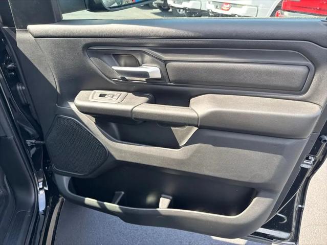2026 Ram 1500 Warlock Crew Cab 4x4 5'7" Box