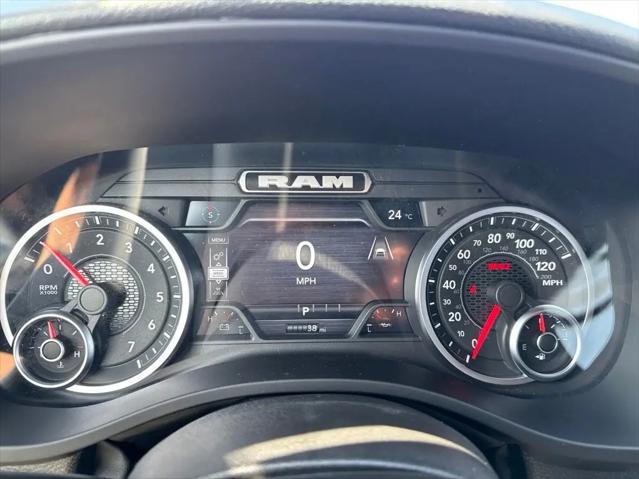 2026 Ram 1500 Warlock Crew Cab 4x4 5'7" Box