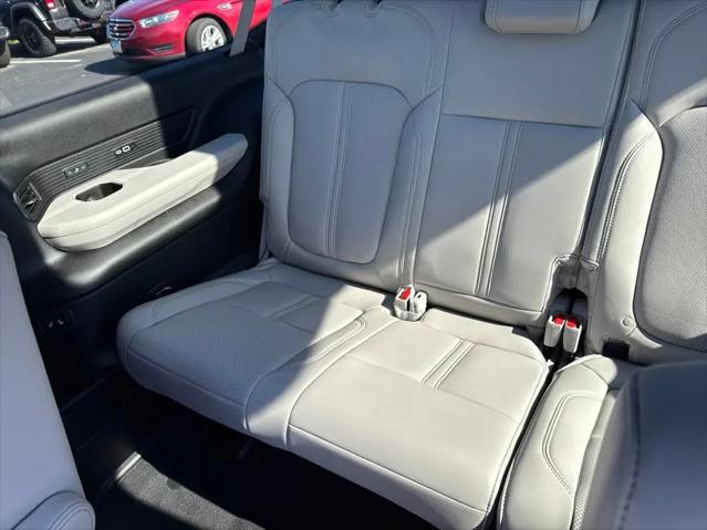 2026 Jeep Grand Wagoneer L Limited Reserve 4x4