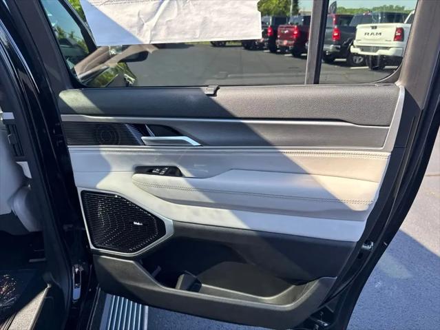 2026 Jeep Grand Wagoneer L Limited Reserve 4x4
