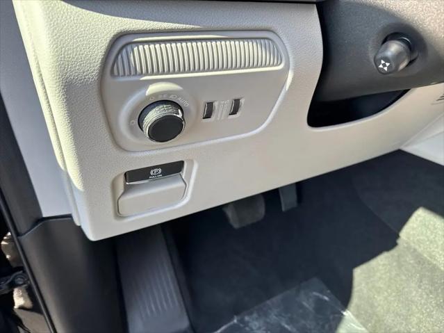 2026 Jeep Grand Wagoneer L Limited Reserve 4x4